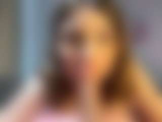 Live cam show with NanetteStatzer - Small Ass on sexylive.show