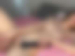 Live cam show with NanetteStatzer - Small Ass on mypornchat.com