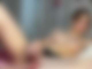 Live cam show with NanetteStatzer - Joi on TeamSkeetLive