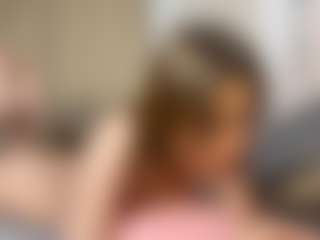 Live cam show with NanetteStatzer - Body Massage on sexylive.show