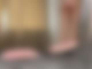 Live cam show with NanetteStatzer - Red Hair on https://playwithruby.com