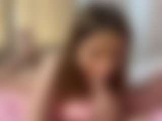 Spettacolo in cam dal vivo con NanetteStatzer - Cosplay Young Adult su Camsoda