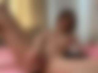 Live cam show with NanetteStatzer - Butt Plug on chickslive.net