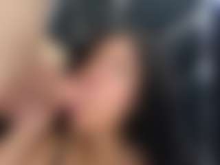 Live cam show with Taty - Brown Eyes on Streamer API