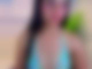 Live cam show with Sofia-Tp - Athletic on live18s.com