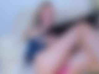dollyemy2's Live Sex Cam Show