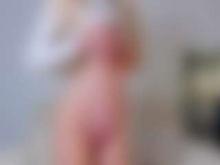 dollyemy2's Live Sex Cam Show