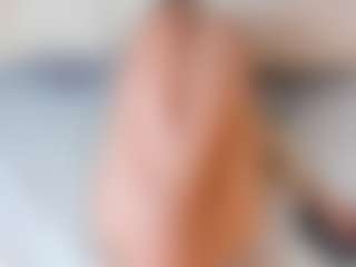 Live cam show with dollyemy2 - Green Eyes on madthumbs