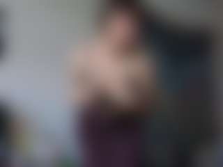 Live cam show with BernieceSchardt - Teen (18+) on justonemore.cc