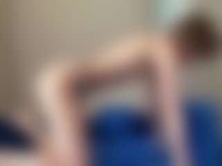 Live cam show with Lia - Teen (18+) on Sex Cam Show
