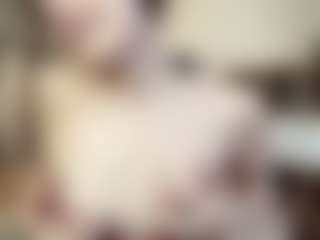 Lia's Live Sex Cam Show