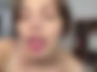 Lia's Live Sex Cam Show