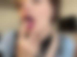 Lia's Live Sex Cam Show