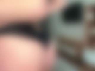 Lia's Live Sex Cam Show