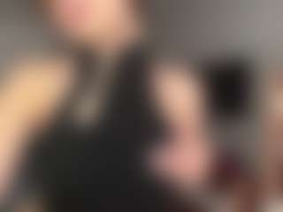Lia's Live Sex Cam Show