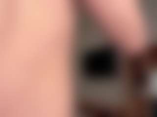 Live cam show with Lia - Normal on CamwithHer