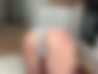 Lia's Live Sex Cam Show