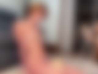 Live cam show with Lia - Blue Eyes on Camsoda
