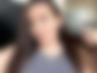 EmillyCarter's Live Sex Cam Show