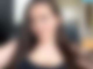 EmillyCarter's Live Sex Cam Show