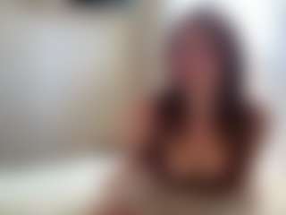 Live cam show with Lia - Lick on fapnchat