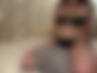 Live cam show with Lia - Teasing on Milfs Live
