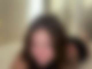 Live cam show with Lia - Blonde Hair on Gym Cam Girls