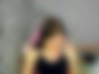 Live cam show with Sandra-Rosss - Body Massage on Free Soda
