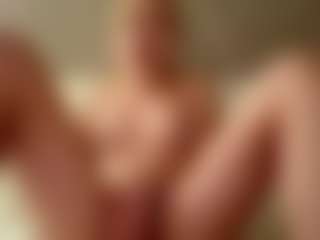 Live cam show with CherlynMidy - Striptease on Camsoda