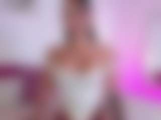 Live cam show with JulietaLombardi - Toys Teen (18+) on livesuperchat.net