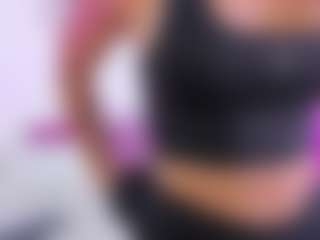 Live cam show with JulietaLombardi - Athletic Strip on Hubzter Live