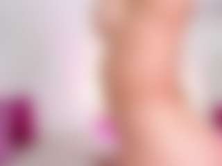 Live cam show with JulietaLombardi - Cum on Camming Site