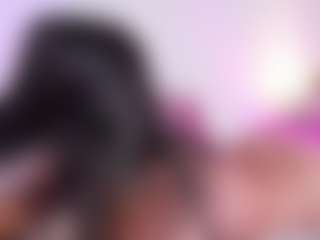 Live cam show with JulietaLombardi - Twerk on Camsoda