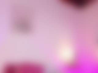 Live cam show with JulietaLombardi - Skinny Teen (18+) on Camsoda