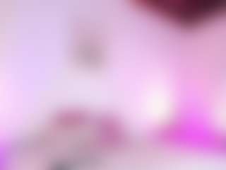 Live cam show with JulietaLombardi - Blowjob on Camsoda