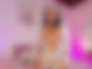 Live cam show with JulietaLombardi - Messy on liverealitysex.com