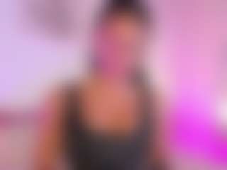 Live cam show with JulietaLombardi - Big Tits Brown Hair on Hubzter Live