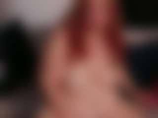 Live cam show with milfarlet - Blue Eyes on Camsoda