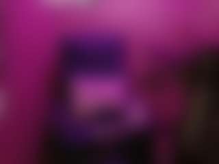 Show live cam dengan milfarlet - Blue Eyes di Camsoda