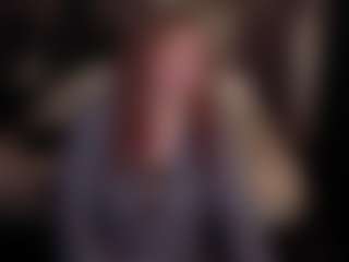 Live cam show with milfarlet - Blue Eyes on StripNow