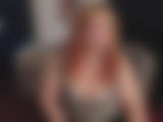 milfarlet's Live Sex Cam Show