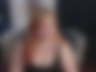 milfarlet's Live Sex Cam Show