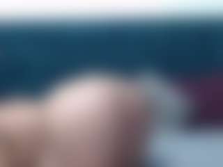 Live cam show with NickiAli - Hairy Pussy on Latina Girls