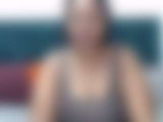 Live cam show with NickiAli - Bikini on Camsoda
