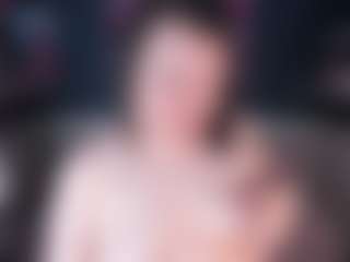 Live cam show with Tokyo-dreamss - Facial Piercings on Camming Site