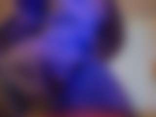 Live cam show with Vivien - Tittyfuck on Camsoda