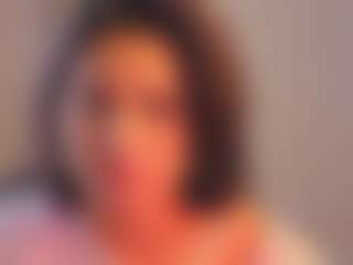 Live cam show with Vivien - College Brown Hair on CamwithHer