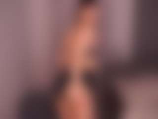 AdelleIbey's Live Sex Cam Show