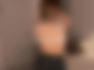 AdelleIbey's Live Sex Cam Show