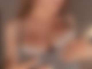 AdelleIbey's Live Sex Cam Show